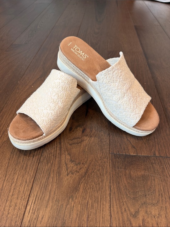 Toms Shoes - TOMS Cream Diana Textured Slide Mules Sandals Size 8 - P50